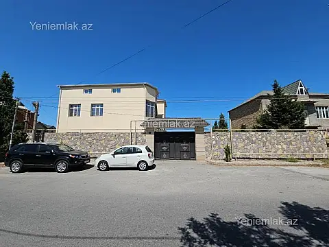 Satılır 6 otaqlı həyət evi 300 m²
