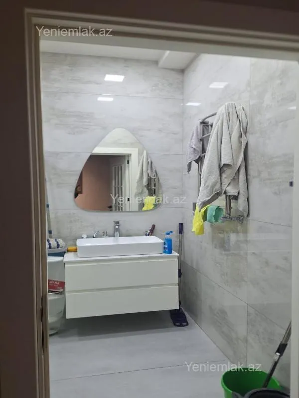 Satılır 2 otaqlı yeni tikili 52 m²