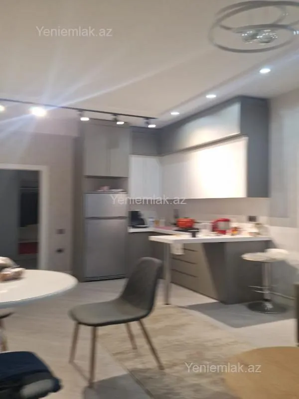Satılır 2 otaqlı yeni tikili 52 m²