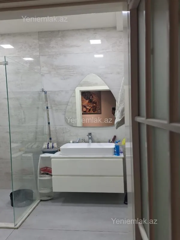 Satılır 2 otaqlı yeni tikili 52 m²