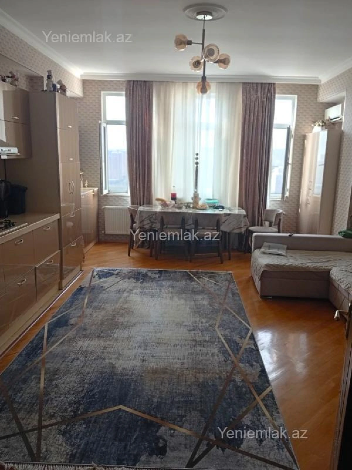 Satılır 3 otaqlı yeni tikili 135 m²