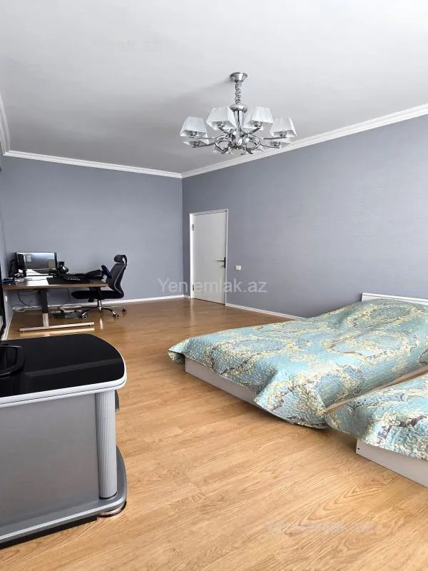 Satılır 2 otaqlı yeni tikili 95 m²