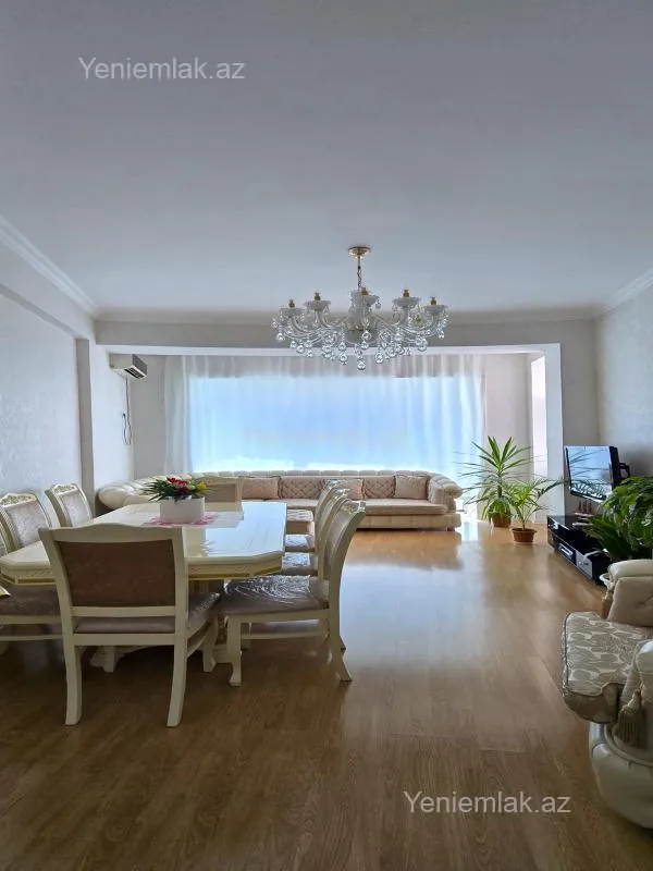 Satılır 2 otaqlı yeni tikili 95 m²