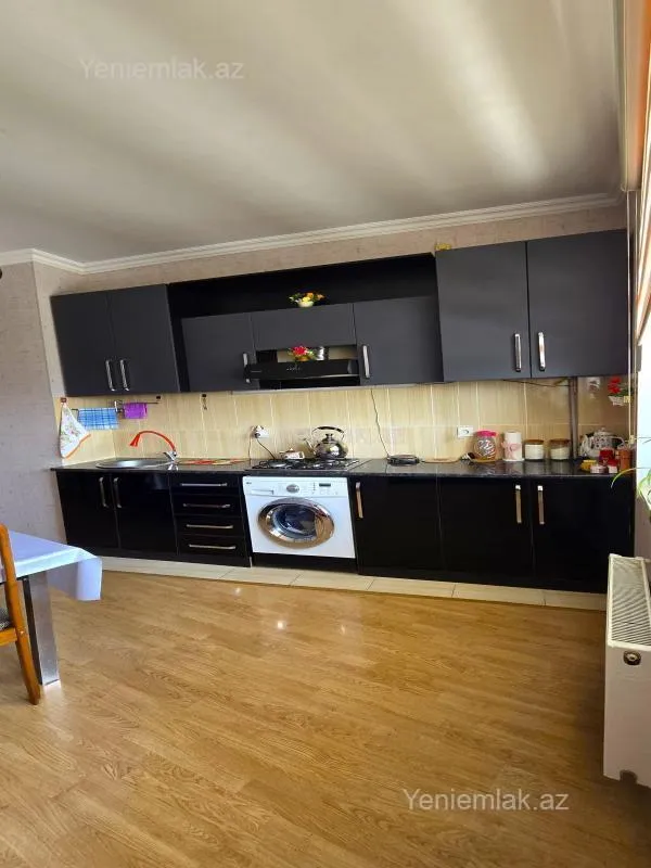 Satılır 2 otaqlı yeni tikili 95 m²