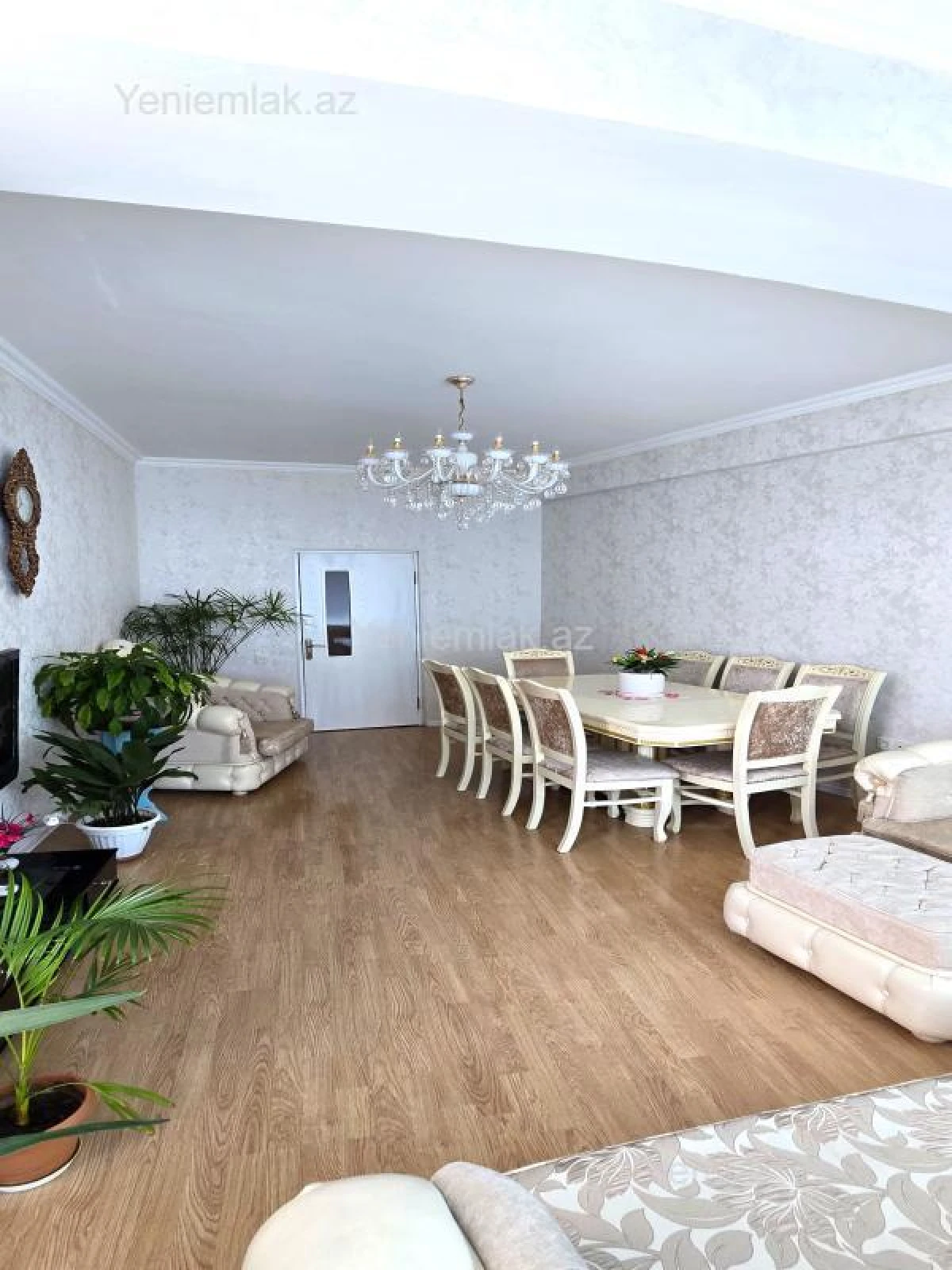 Satılır 2 otaqlı yeni tikili 95 m²