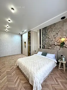 Satılır 3 otaqlı yeni tikili 80 m²