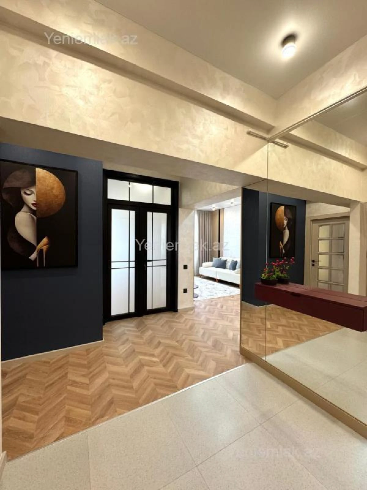 Satılır 3 otaqlı yeni tikili 80 m²