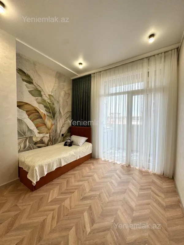 Satılır 3 otaqlı yeni tikili 80 m²