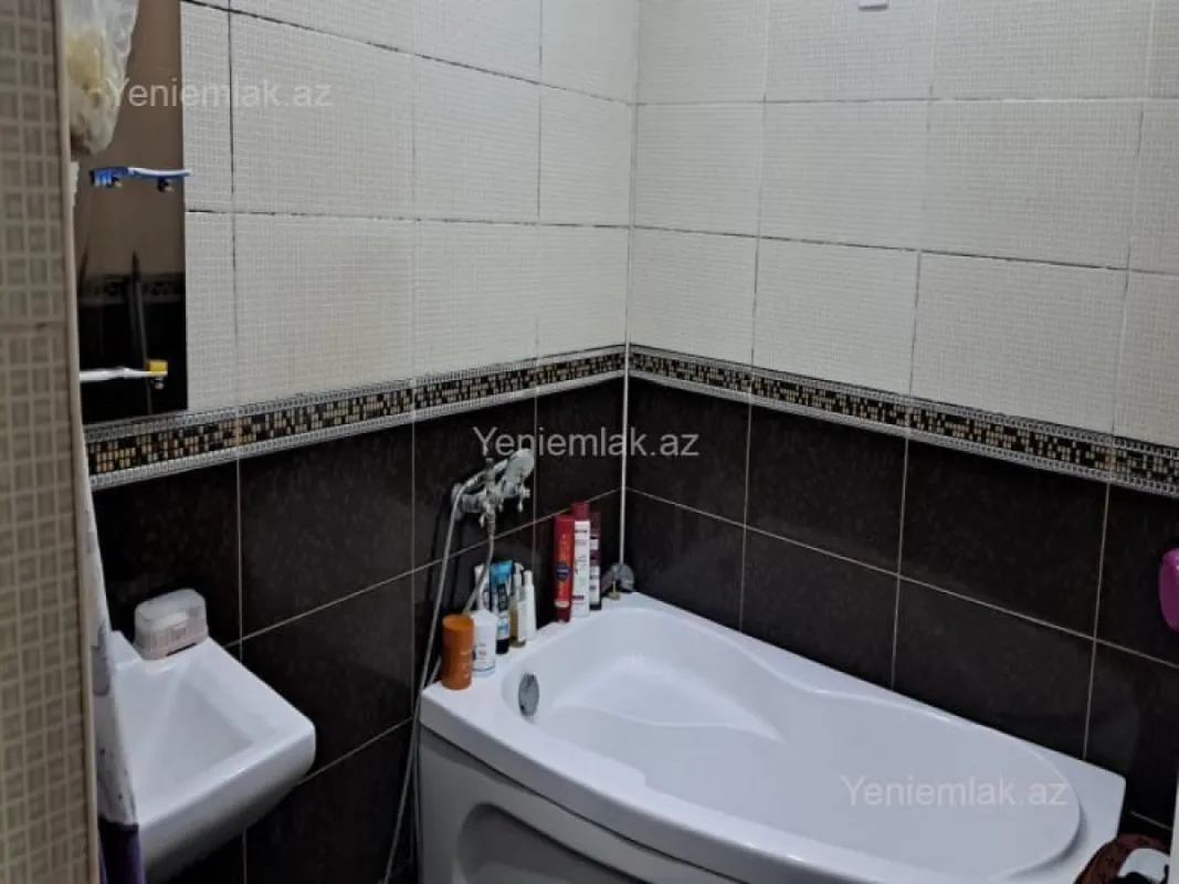 Satılır 4 otaqlı həyət evi 110 m²