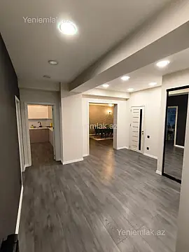 Satılır 3 otaqlı yeni tikili 122 m²