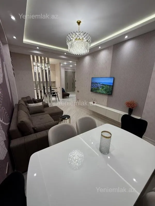 Satılır 2 otaqlı yeni tikili 65 m²