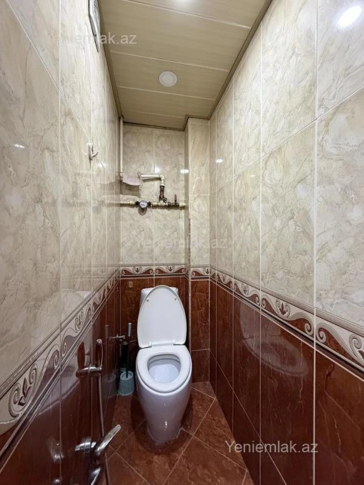 Satılır 3 otaqlı köhnə tikili 100 m²