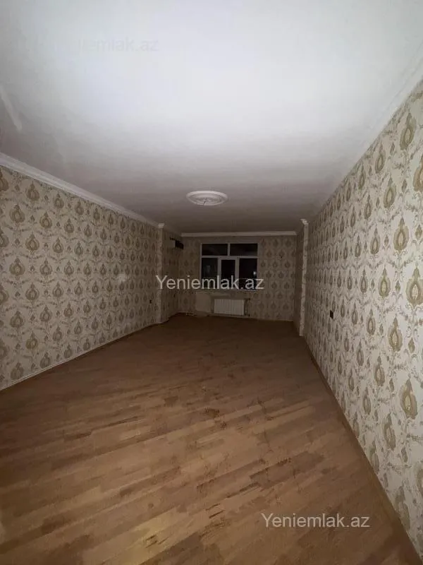 Satılır 3 otaqlı yeni tikili 110 m²