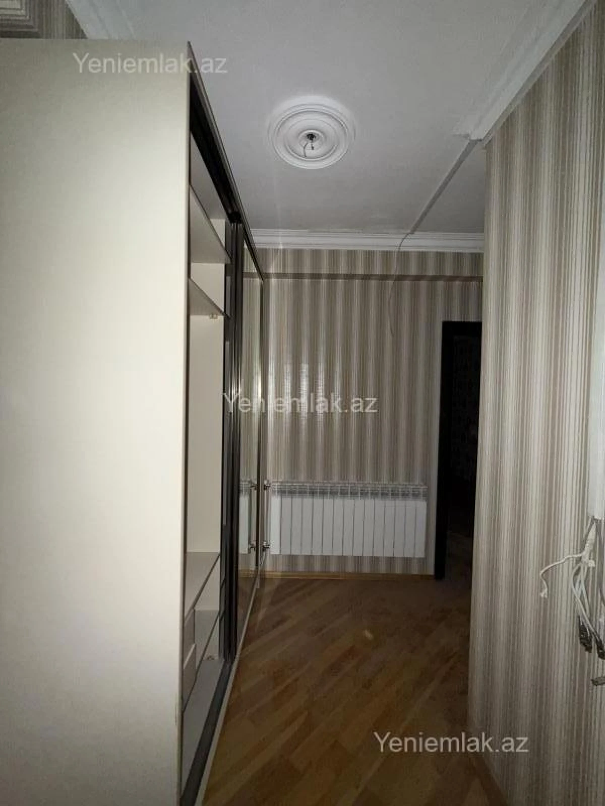 Satılır 3 otaqlı yeni tikili 110 m²