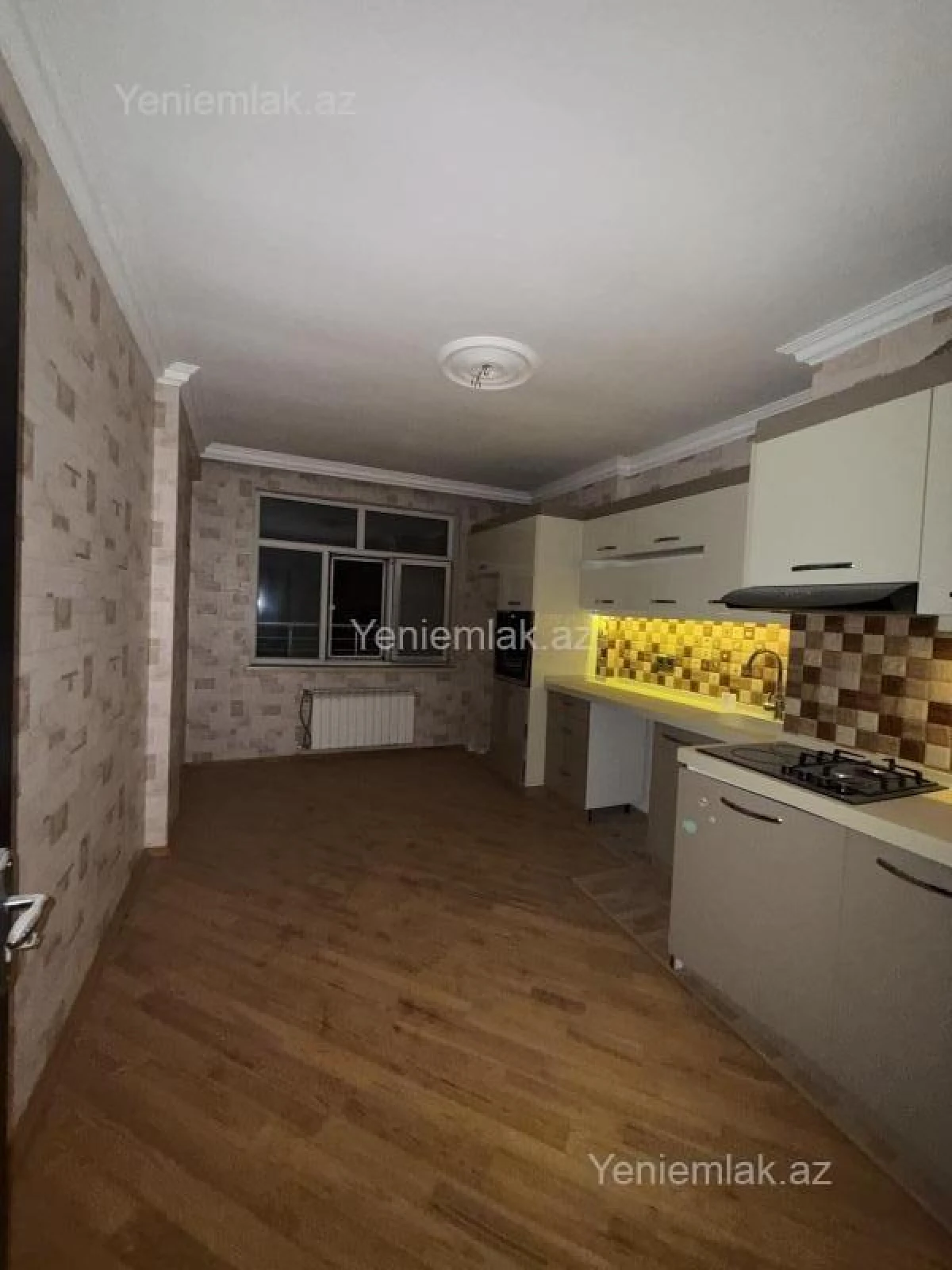 Satılır 3 otaqlı yeni tikili 110 m²