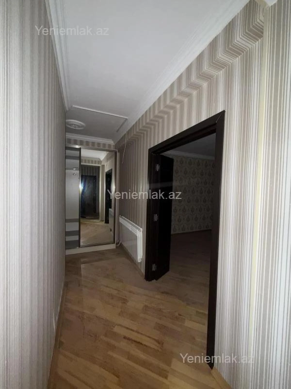 Satılır 3 otaqlı yeni tikili 110 m²