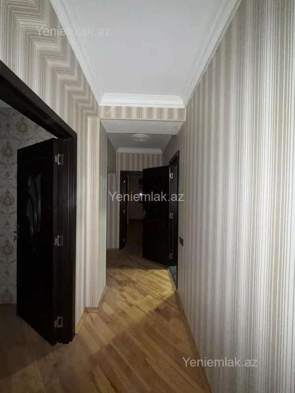 Satılır 3 otaqlı yeni tikili 110 m²
