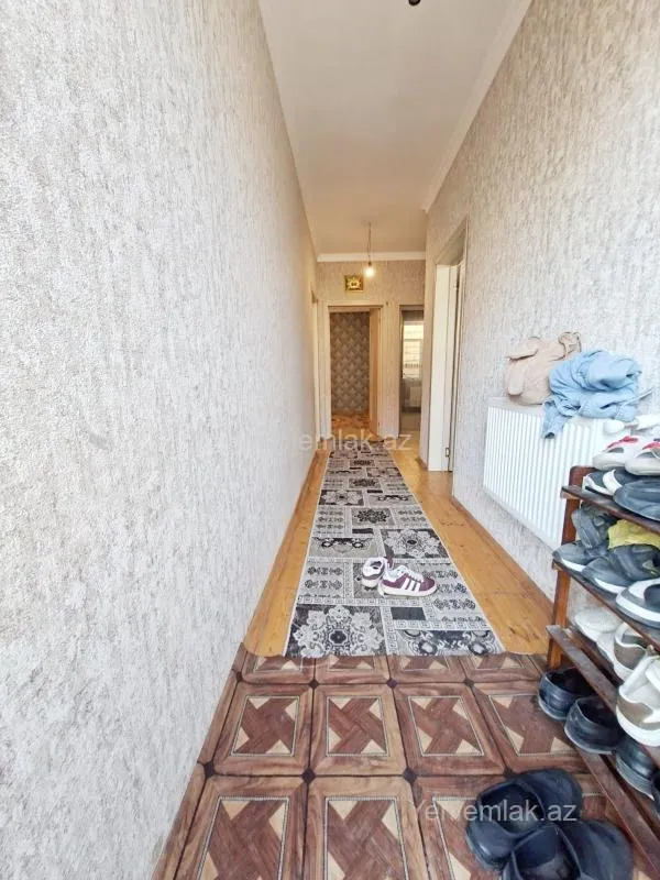 Satılır 3 otaqlı həyət evi 130 m²