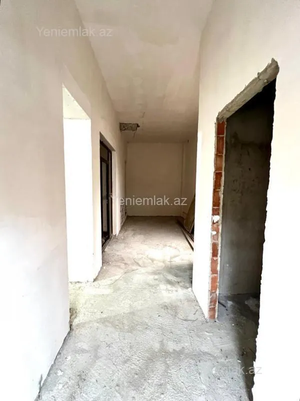 Satılır 2 otaqlı yeni tikili 67 m²