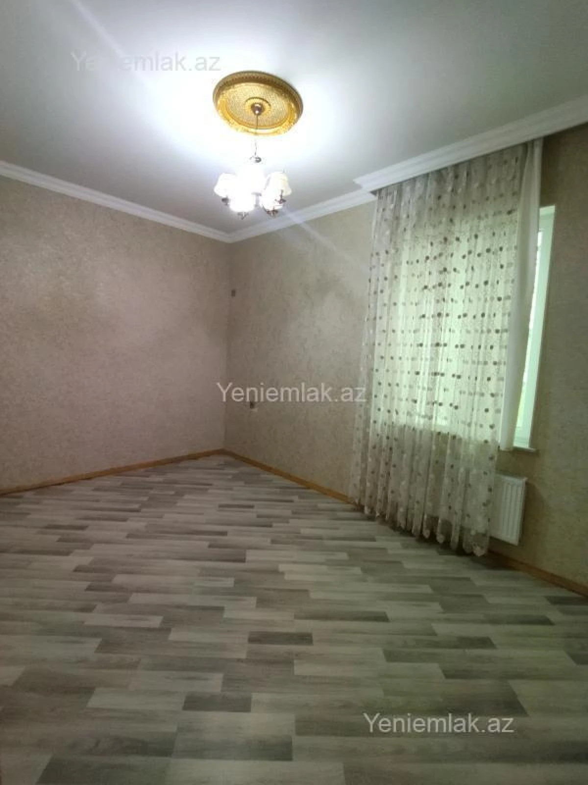 Satılır 6 otaqlı həyət evi 220 m²