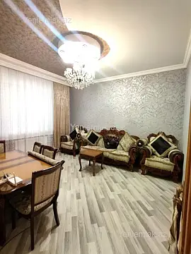 Satılır 6 otaqlı həyət evi 220 m²