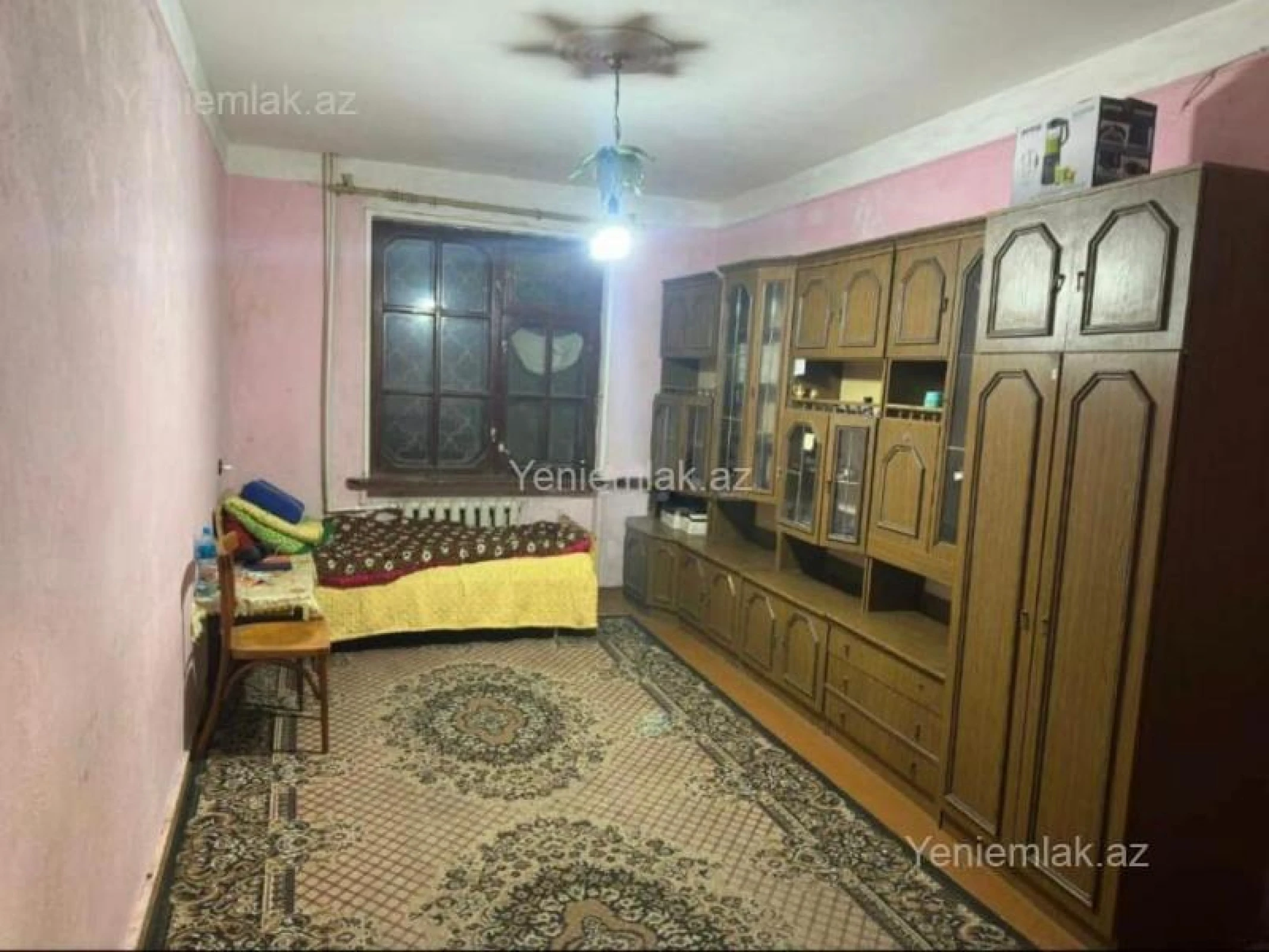 Satılır 2 otaqlı köhnə tikili 60 m²