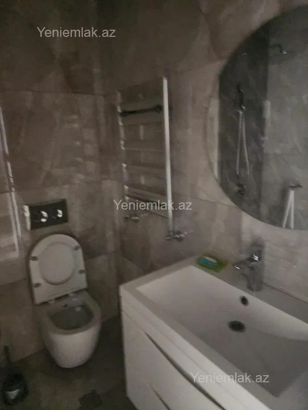 Satılır 2 otaqlı yeni tikili 74 m²