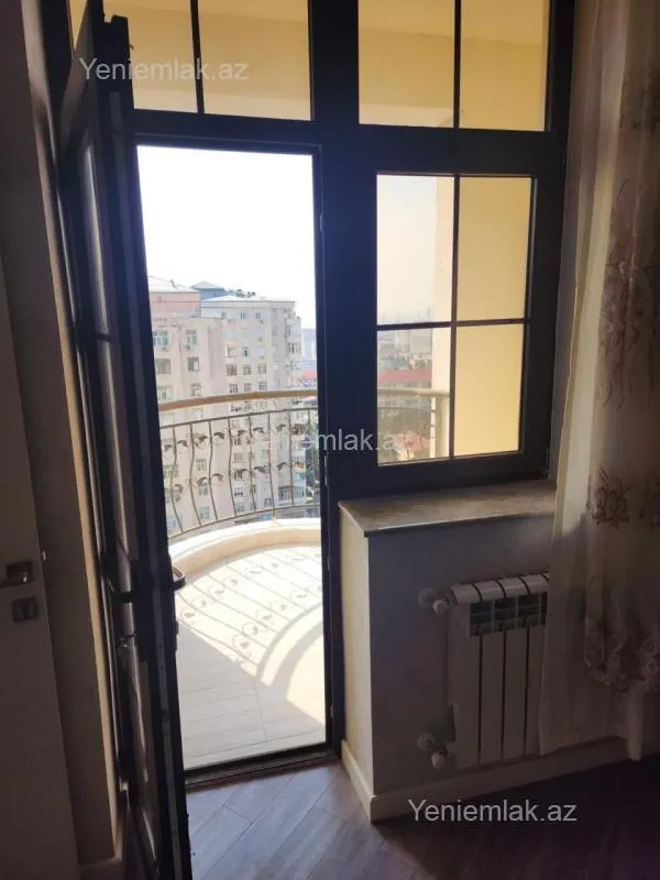 Satılır 2 otaqlı yeni tikili 74 m²