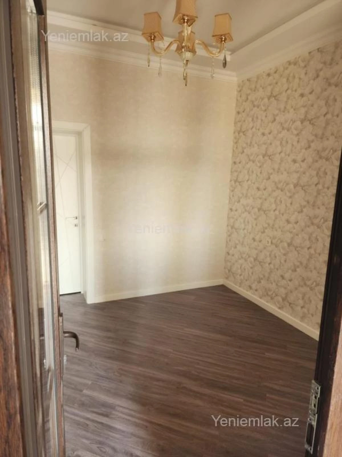 Satılır 2 otaqlı yeni tikili 74 m²