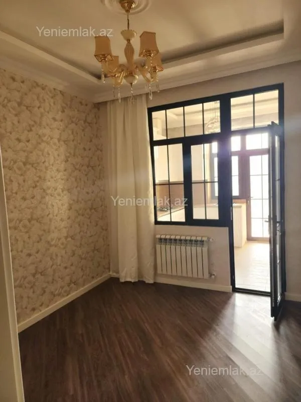 Satılır 2 otaqlı yeni tikili 74 m²