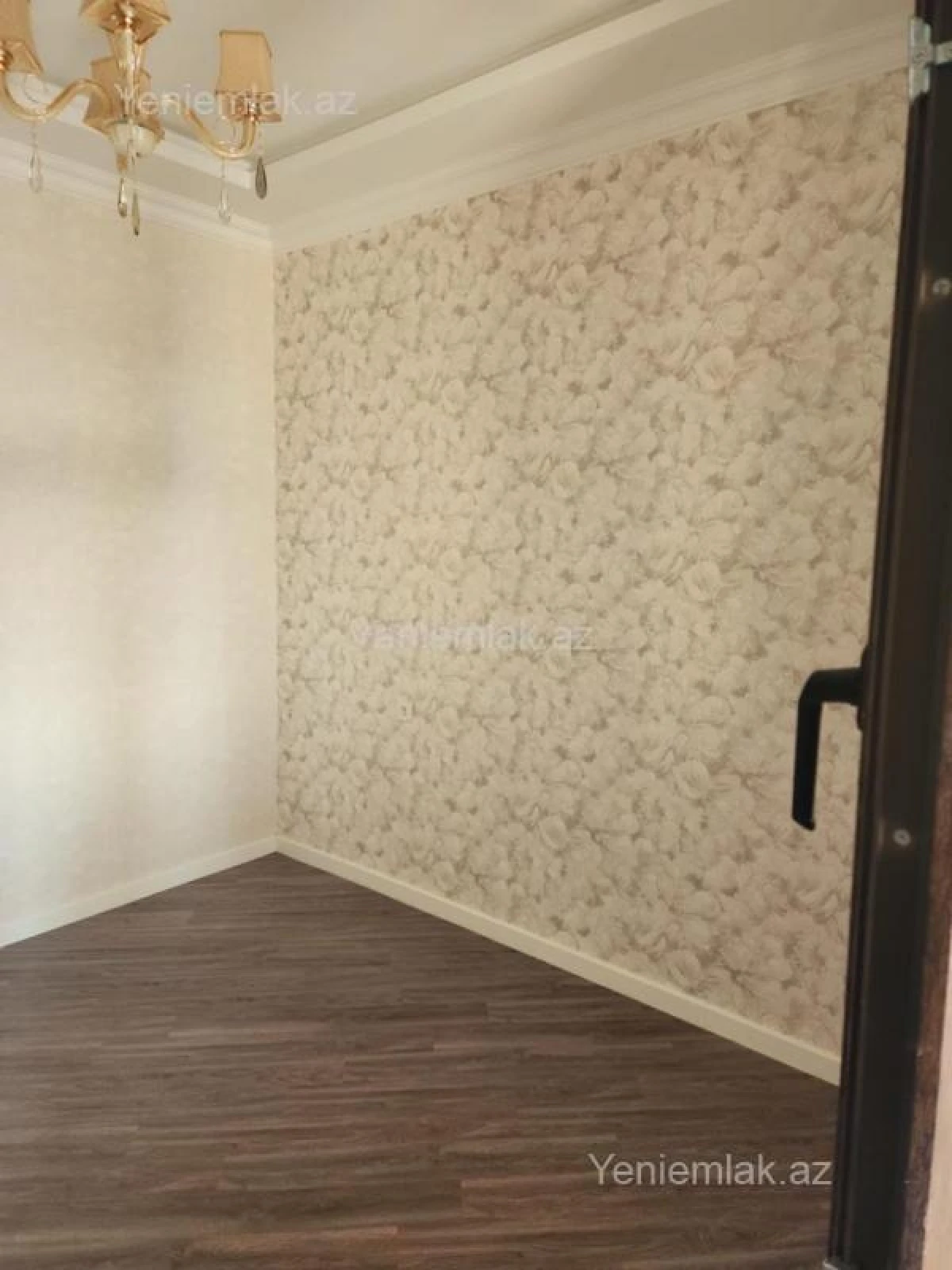 Satılır 2 otaqlı yeni tikili 74 m²