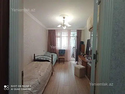 Satılır 3 otaqlı köhnə tikili 80 m²