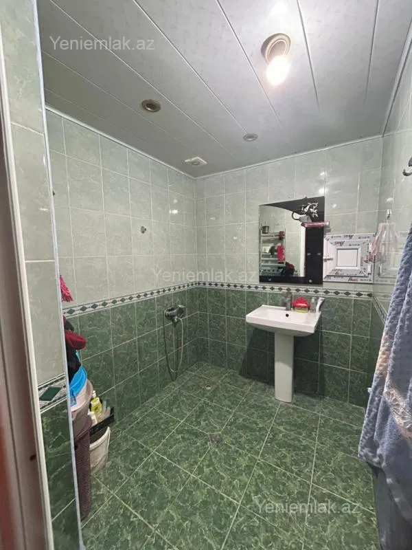 Satılır 2 otaqlı yeni tikili 77 m²