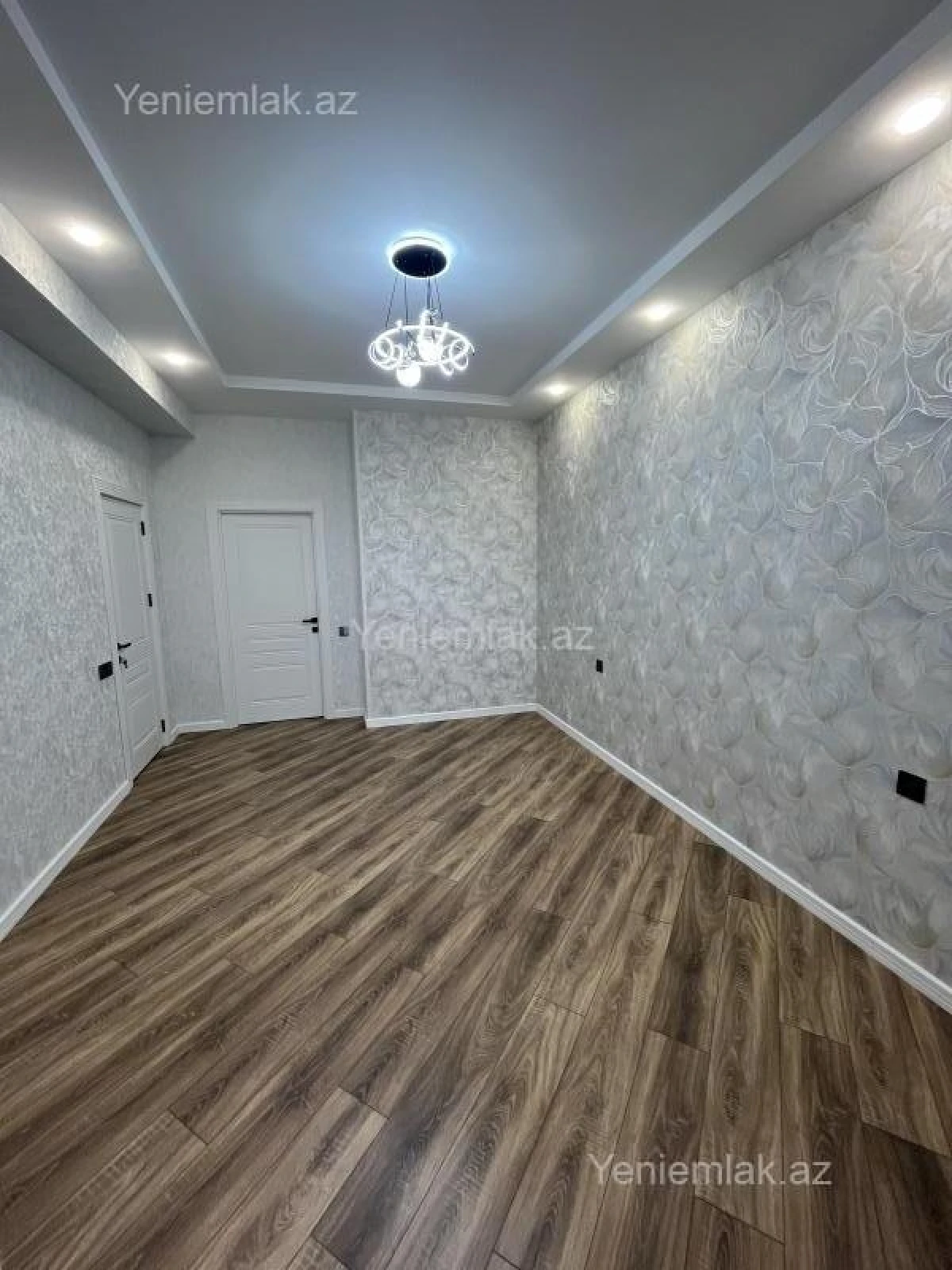 Satılır 3 otaqlı yeni tikili 92 m²