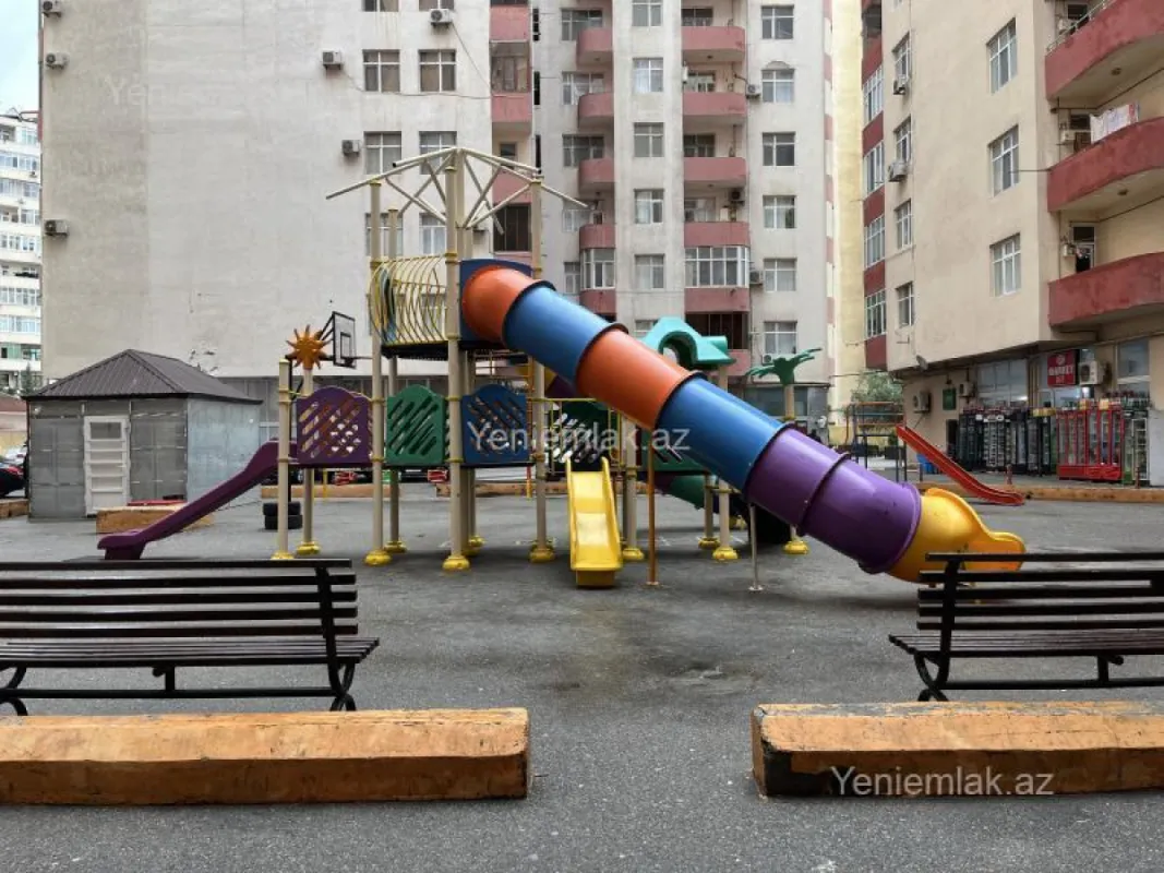 Satılır 3 otaqlı yeni tikili 92 m²