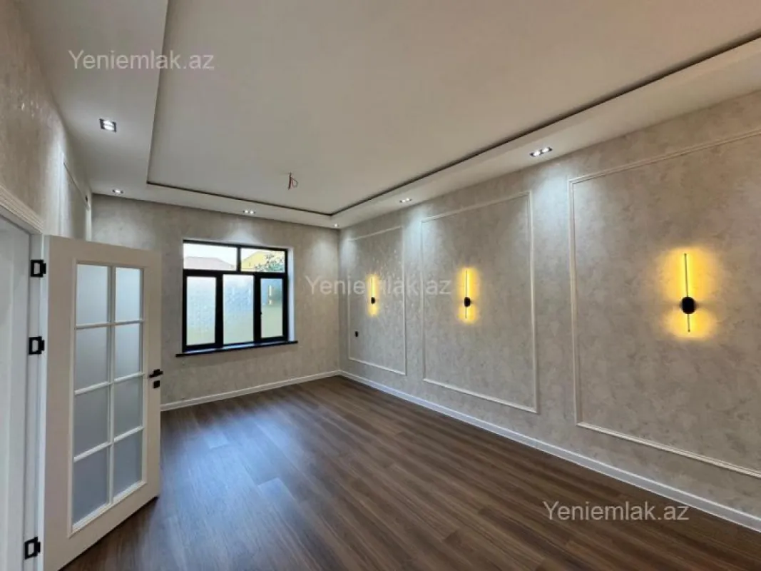 Satılır 5 otaqlı həyət evi 200 m²