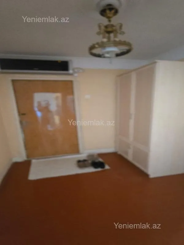 Satılır 3 otaqlı köhnə tikili 64 m²