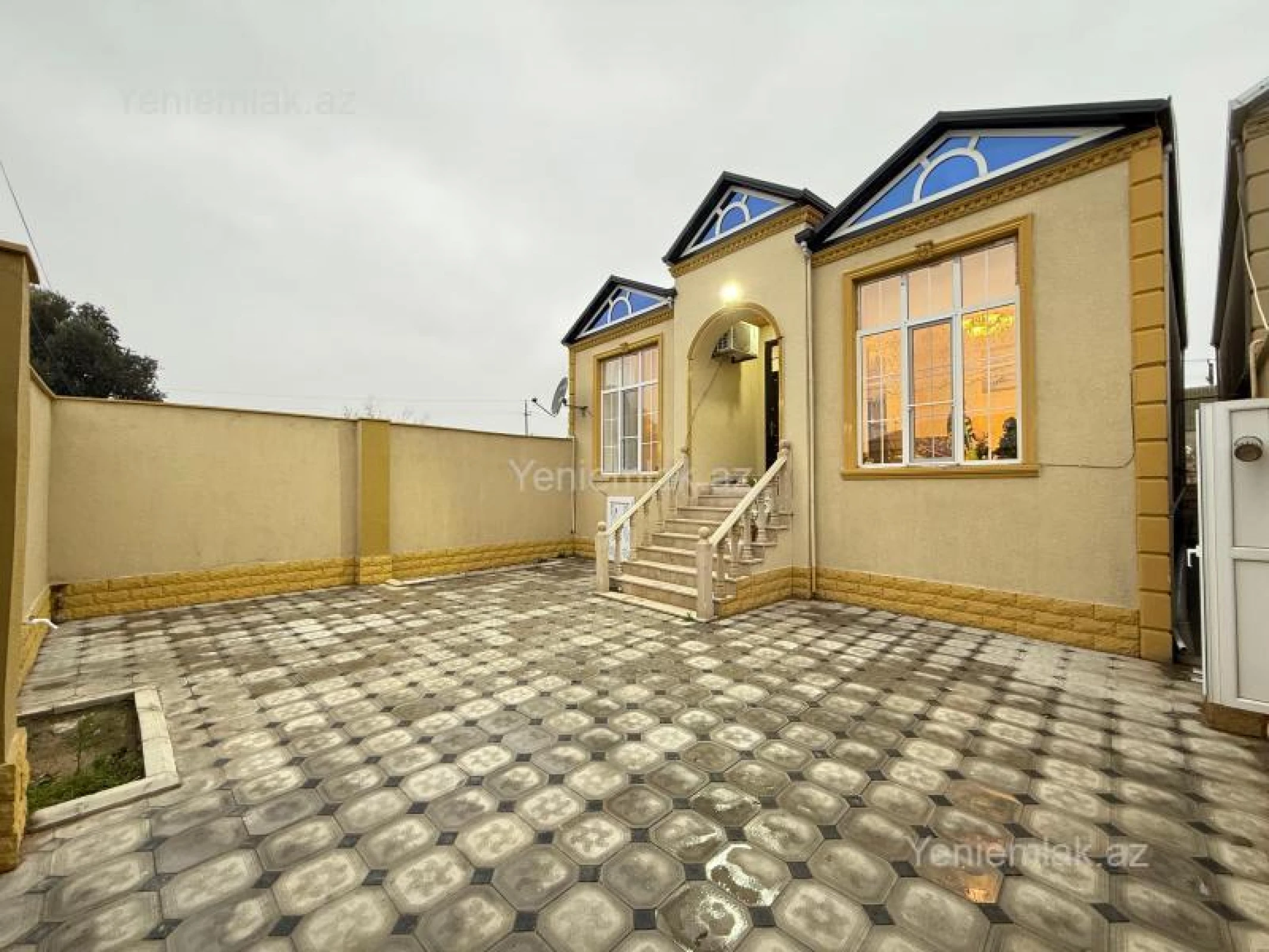 Satılır 3 otaqlı həyət evi 100 m²