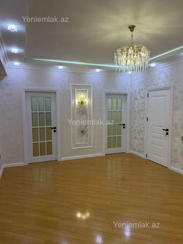 Satılır 3 otaqlı yeni tikili 140 m²