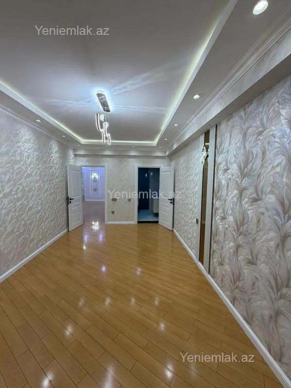 Satılır 3 otaqlı yeni tikili 140 m²