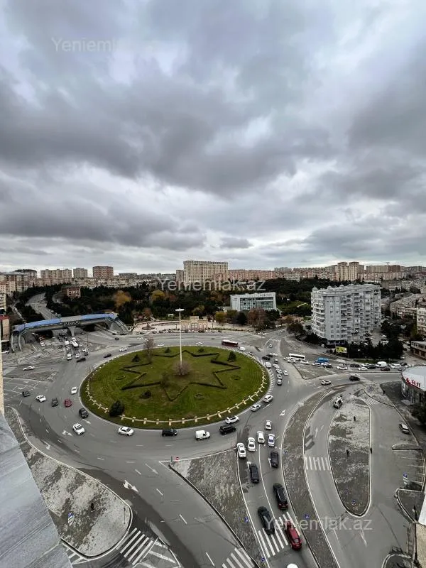 Satılır 3 otaqlı yeni tikili 110 m²