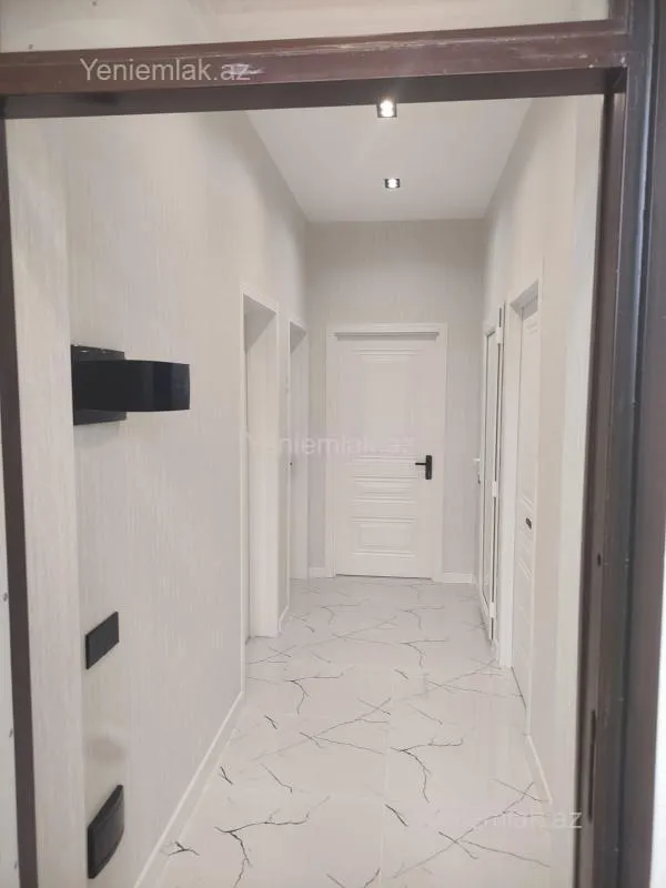 Satılır 5 otaqlı həyət evi 100 m²