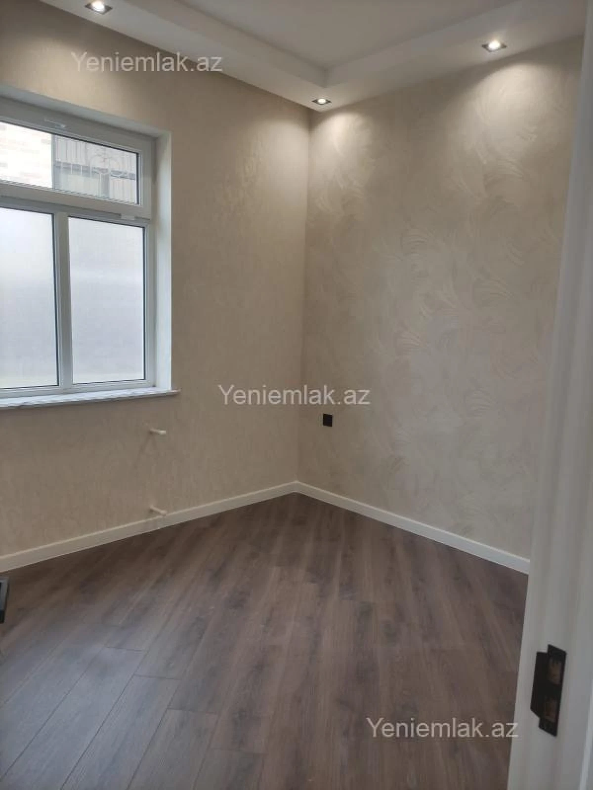 Satılır 5 otaqlı həyət evi 100 m²