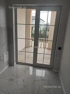 Satılır 5 otaqlı həyət evi 100 m²