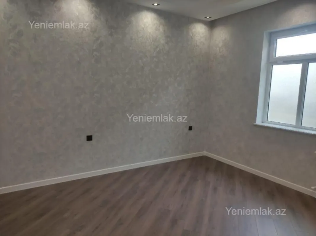 Satılır 5 otaqlı həyət evi 100 m²