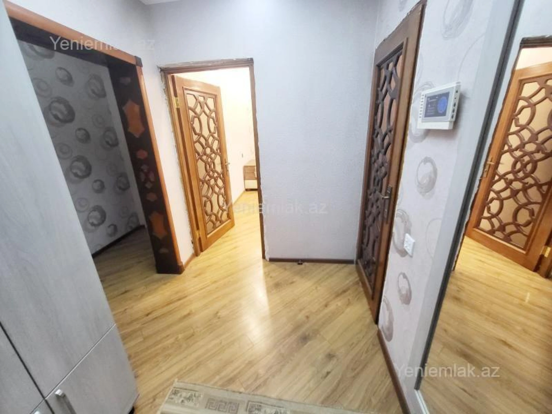 Satılır 3 otaqlı köhnə tikili 80 m²