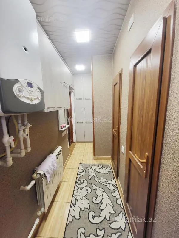 Satılır 3 otaqlı köhnə tikili 80 m²
