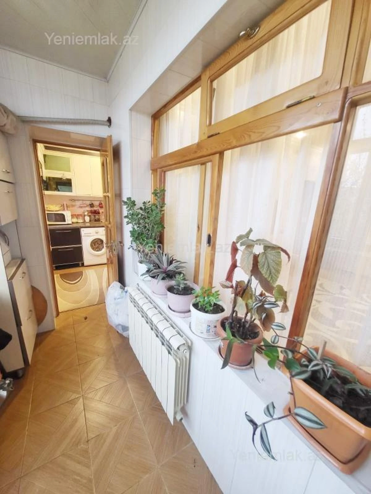 Satılır 3 otaqlı köhnə tikili 80 m²