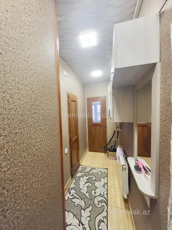 Satılır 3 otaqlı köhnə tikili 80 m²
