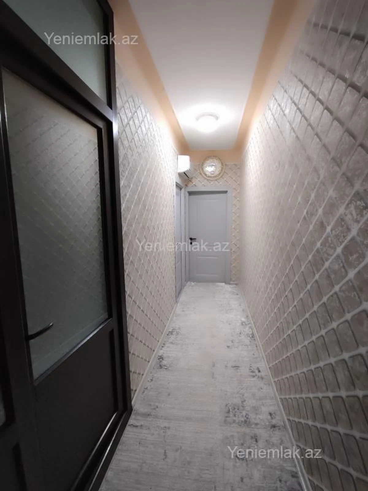 Satılır 4 otaqlı köhnə tikili 82 m²